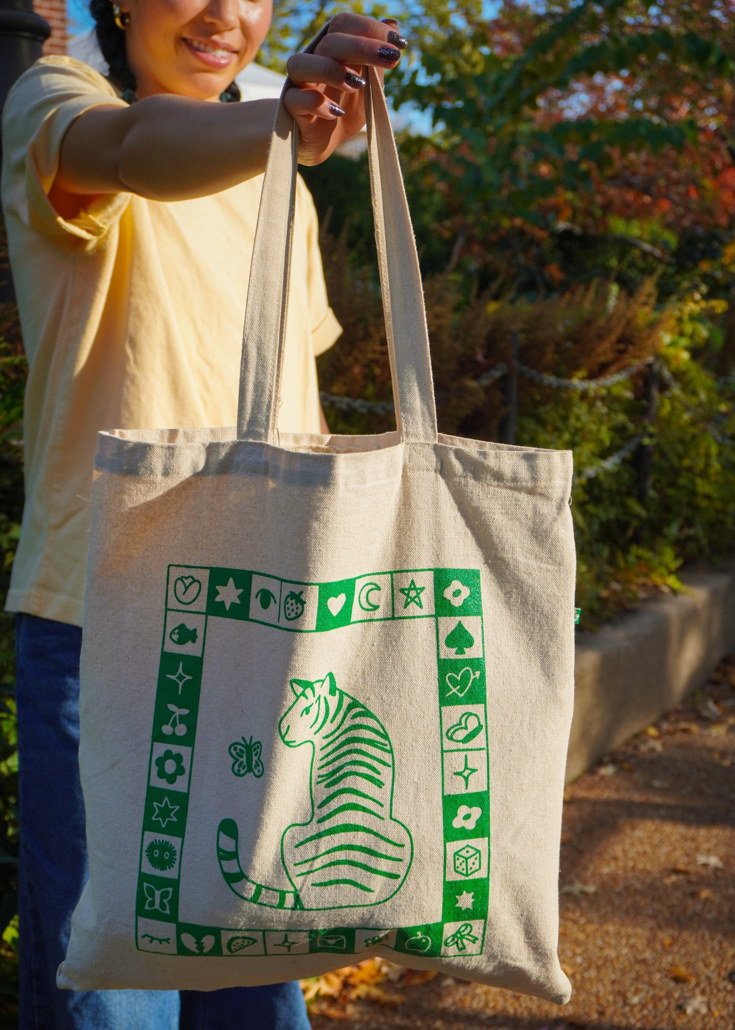 Tiger recycled tote bag